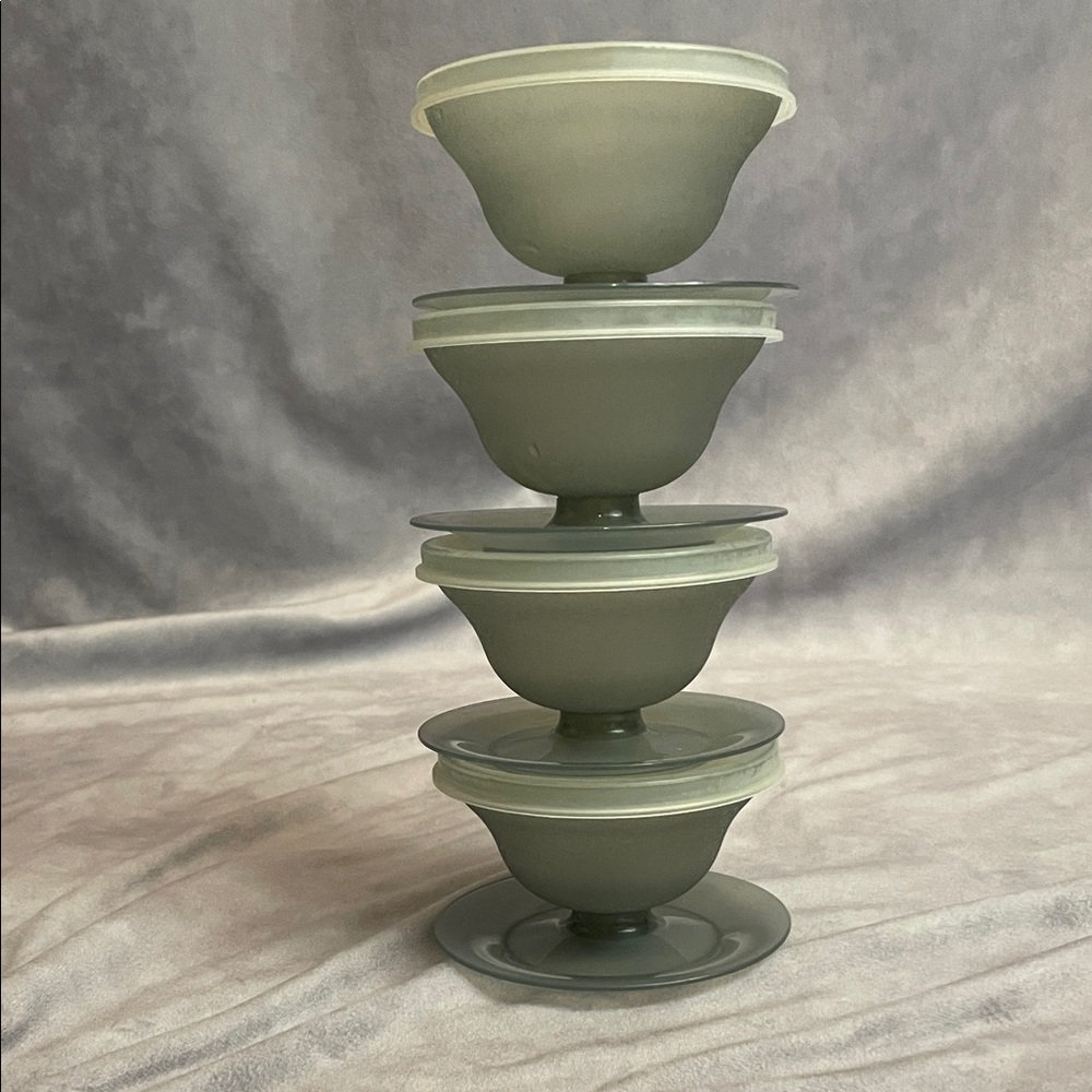 Tupperware Light Gray Dessert Cups with Lids